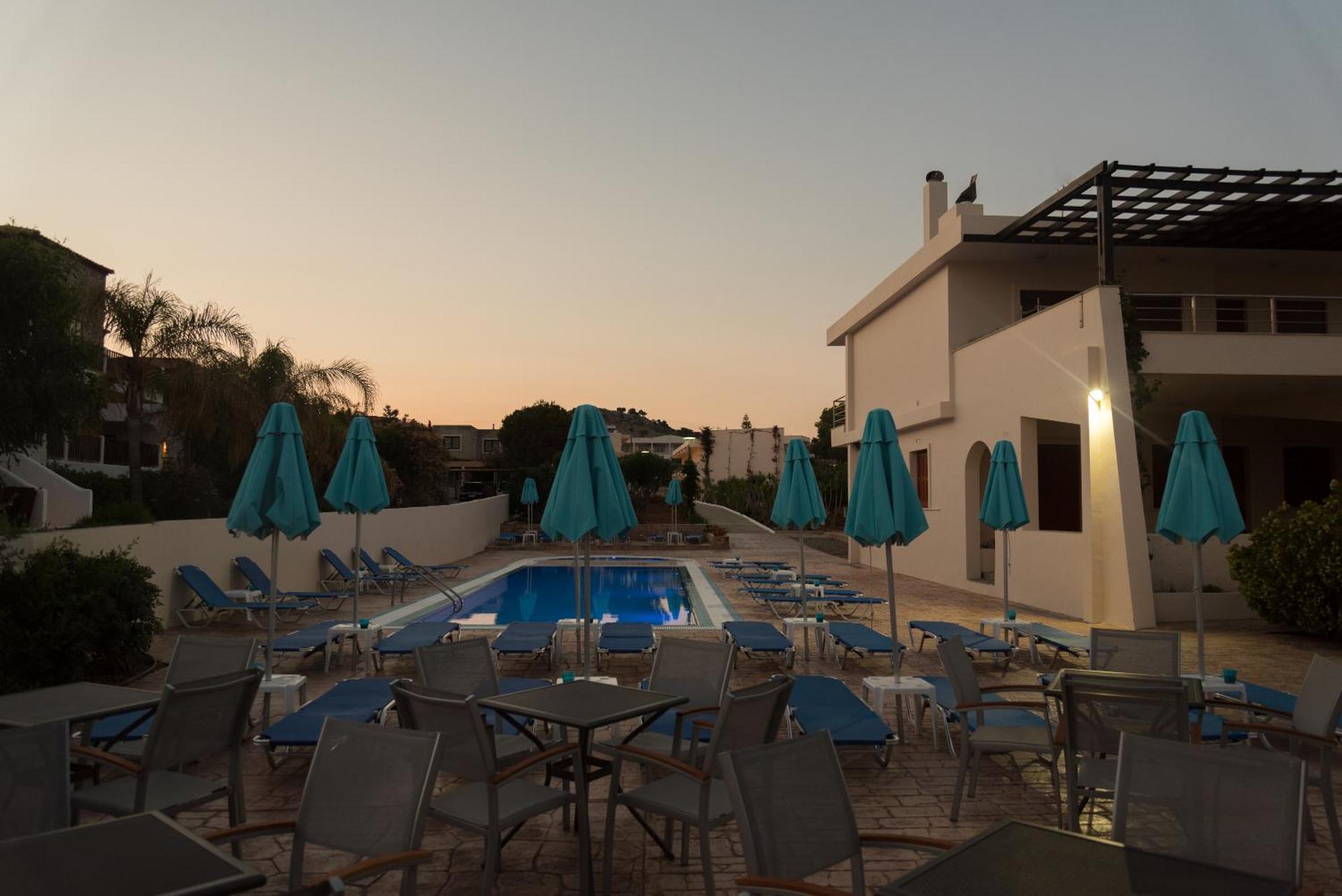 Amaryllis Front Beach Hotel Lárdosz Kültér fotó